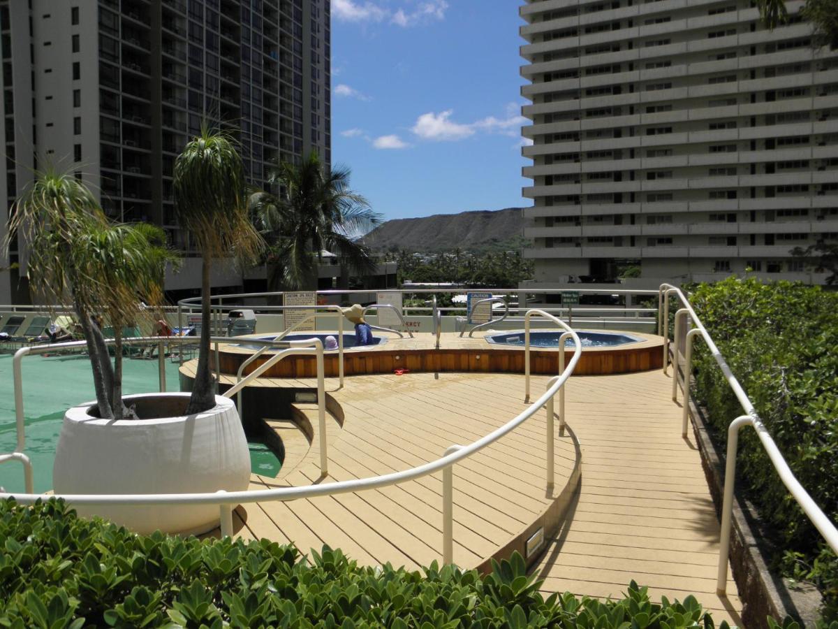 Waikiki Banyan: Diamond Head And Ocean View Condo! Honolulu Exterior photo