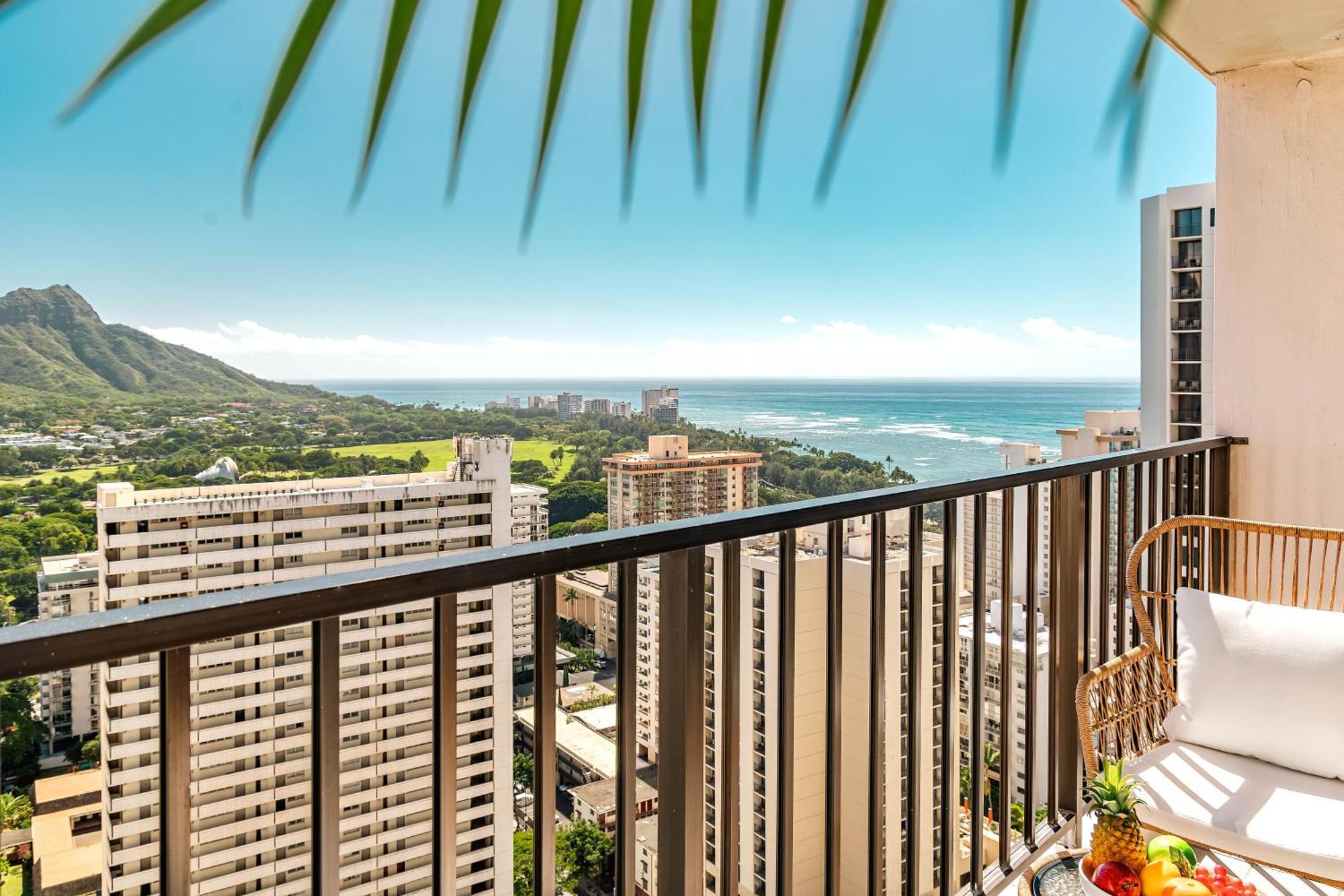 Waikiki Banyan: Diamond Head And Ocean View Condo! Honolulu Exterior photo