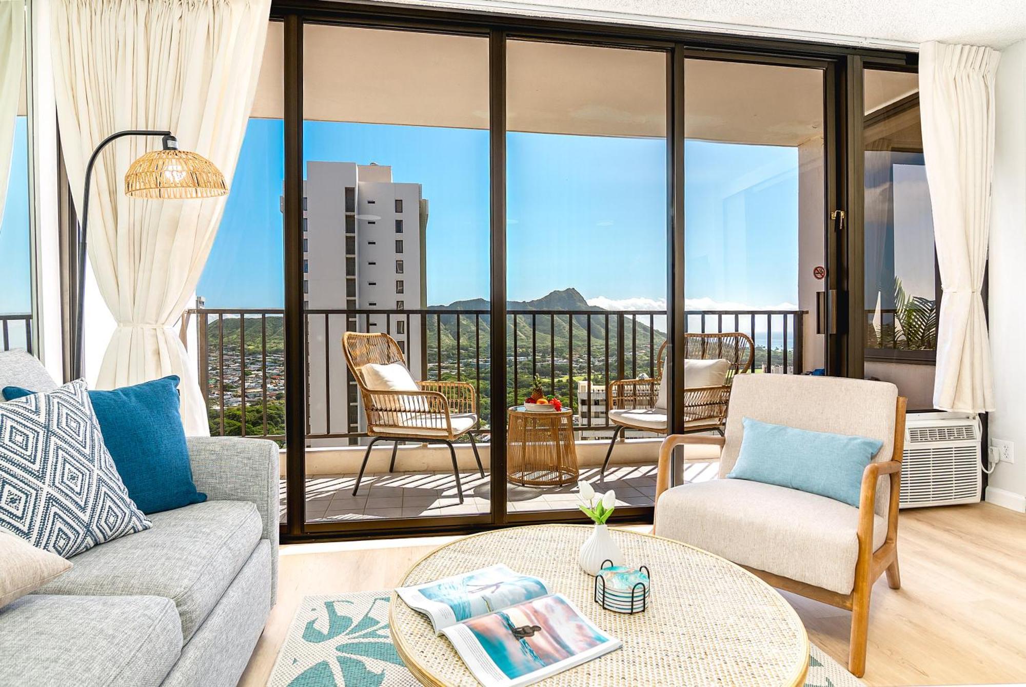 Waikiki Banyan: Diamond Head And Ocean View Condo! Honolulu Exterior photo