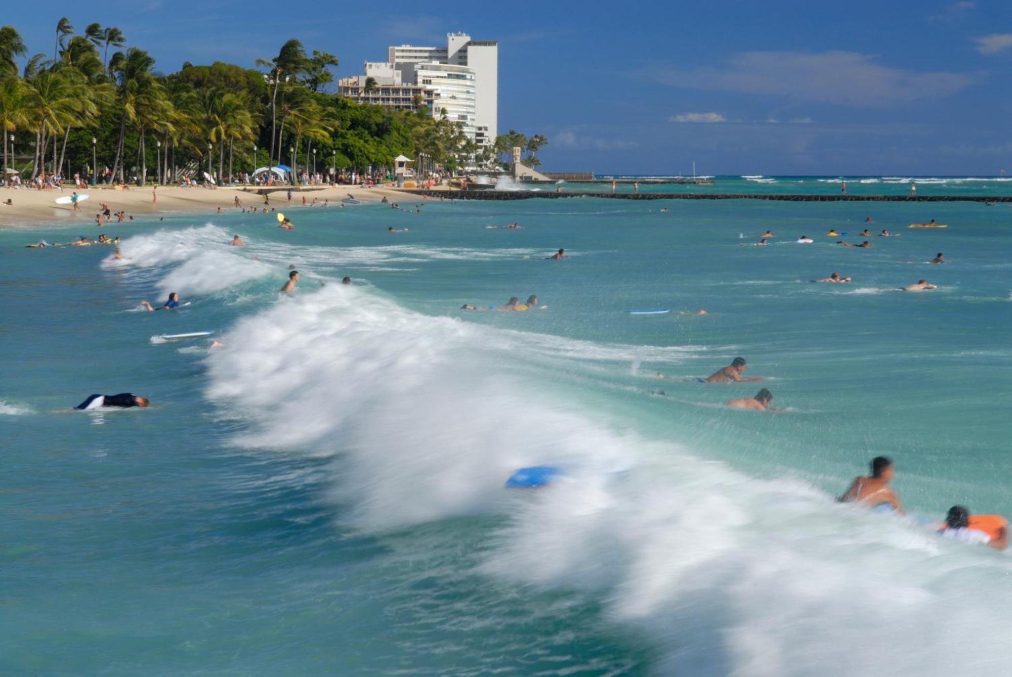 Waikiki Banyan: Diamond Head And Ocean View Condo! Honolulu Exterior photo